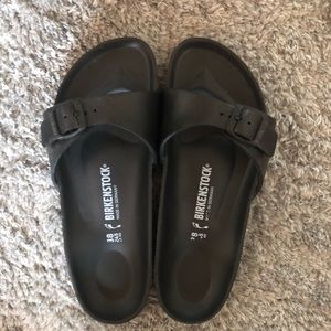 Women’s size 38 Birkenstock slide sandals